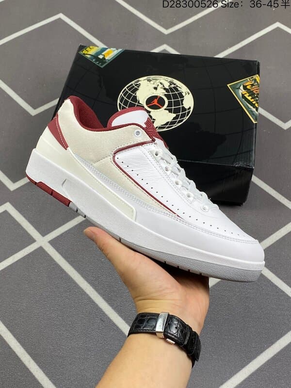 Aj2 多色【現貨】耐吉 Nike Air Jordan 2 Retro AJ2 喬2 龍年限定 籃球款 | 露天市集 | 全台最大的網路購物市集