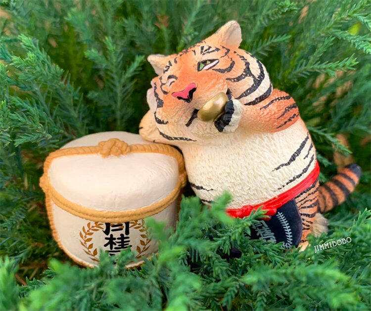 限量虎年公仔朝隈俊男x月桂冠茫茫虎Animal Life動物擺件| 露天市集| 全