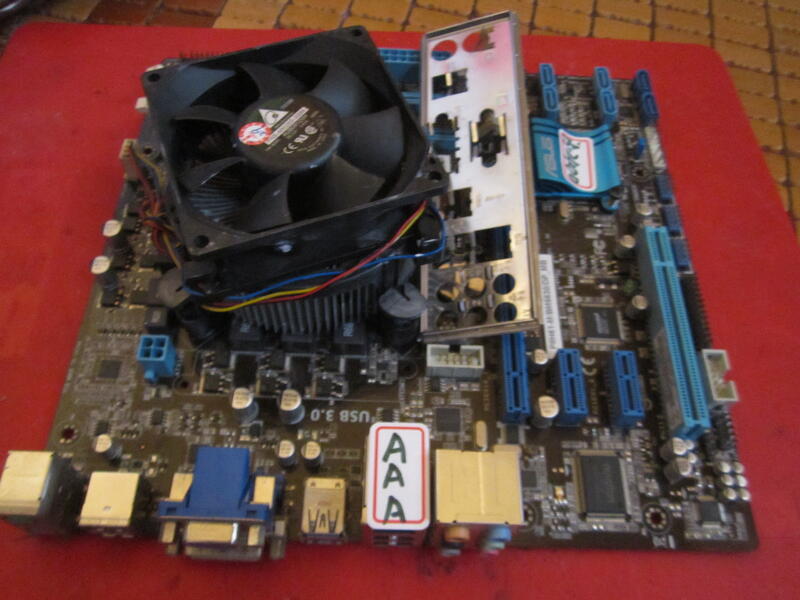 華碩P8H61-M BM6630 DP MD + 主機板+i5 2400 CPU+4G記憶體一條