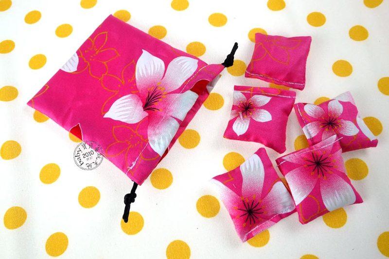 【寶貝童玩天地】【HO88-5+HO015-3】客家花布沙包 1組 單色款 - 粉紅色 方形 + 束口袋