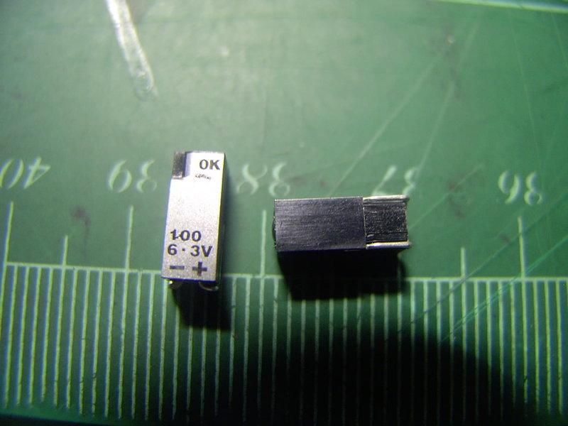 Petit Cap.  臥式晶片型鋁電解電容 100uf 6.3V 3B  SHOEI