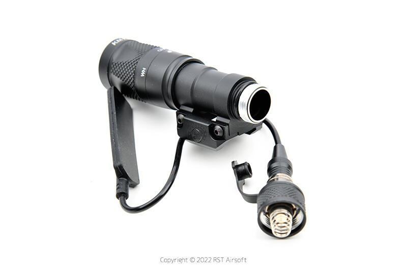  RST紅星 IR戰術電筒 SOTAC M300V 戰術手電筒 IR 戰術 手電筒 槍燈 軍事用品 黑色12466BK