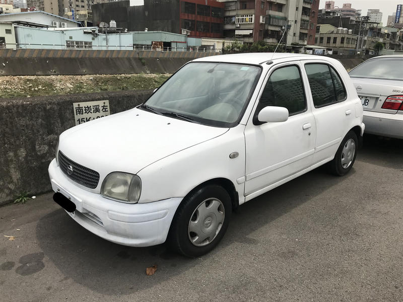 03 日產五門小車馬區1 3 超級代步車售 5萬8 露天拍賣