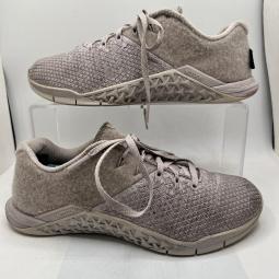 Women's nike metcon 4 sale xd patch