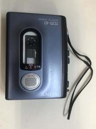 土城可面交超便宜 SONY TCM-47 錄音帶隨身聽 日本製 可正常使用，音質好.免耳機也可直接撥放復古懷舊外放揚聲器