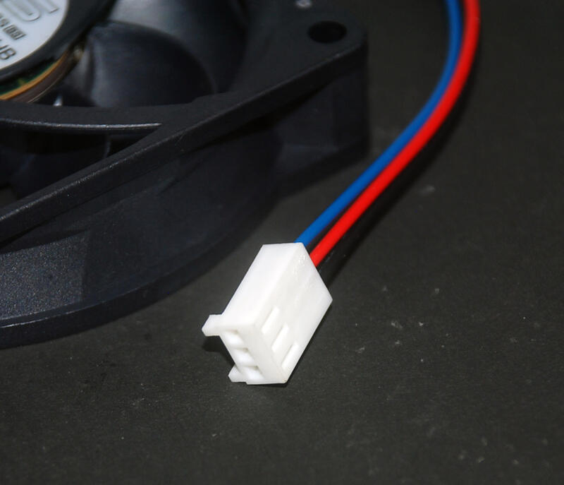 Ventola 70x70x15mm 12V 0.55A 4 Pin – AFB0712VHB Usata, Spedizione Gratuita