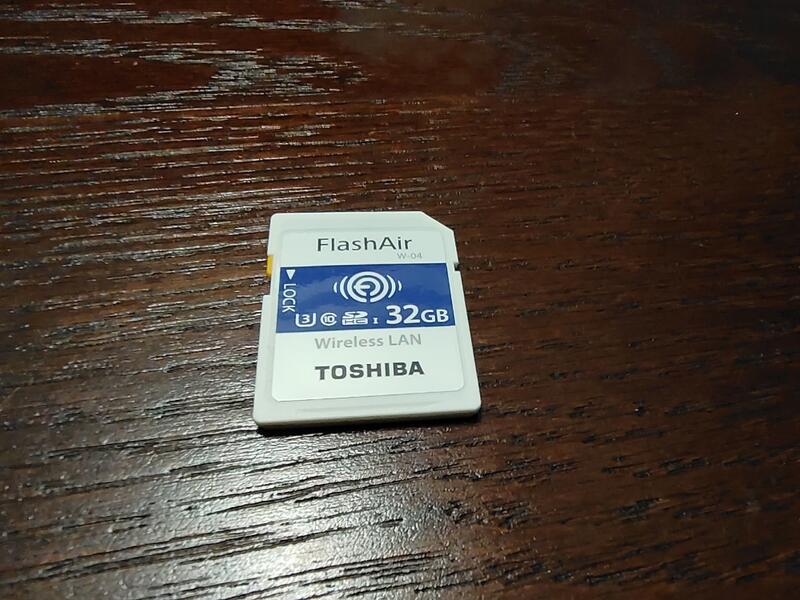 現貨-Toshiba flashair  32g,wifi sd card,四代，w-04