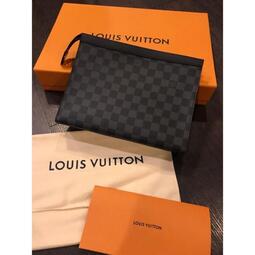 Louis Vuitton. Hoxton Damier on Mercari