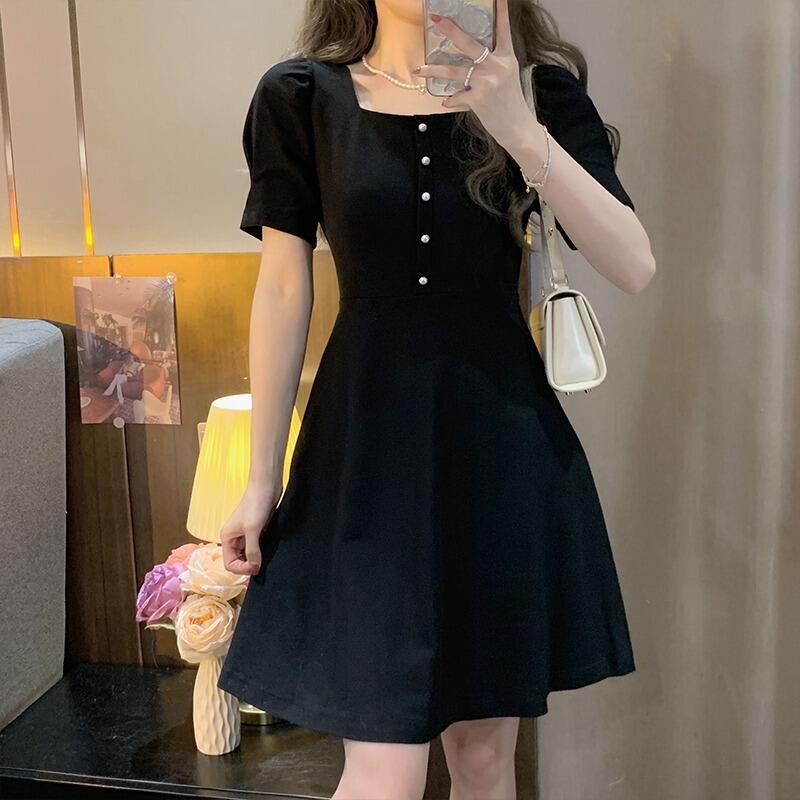黑色連衣裙女夏季新款法式復古氣質赫本風方領短裙